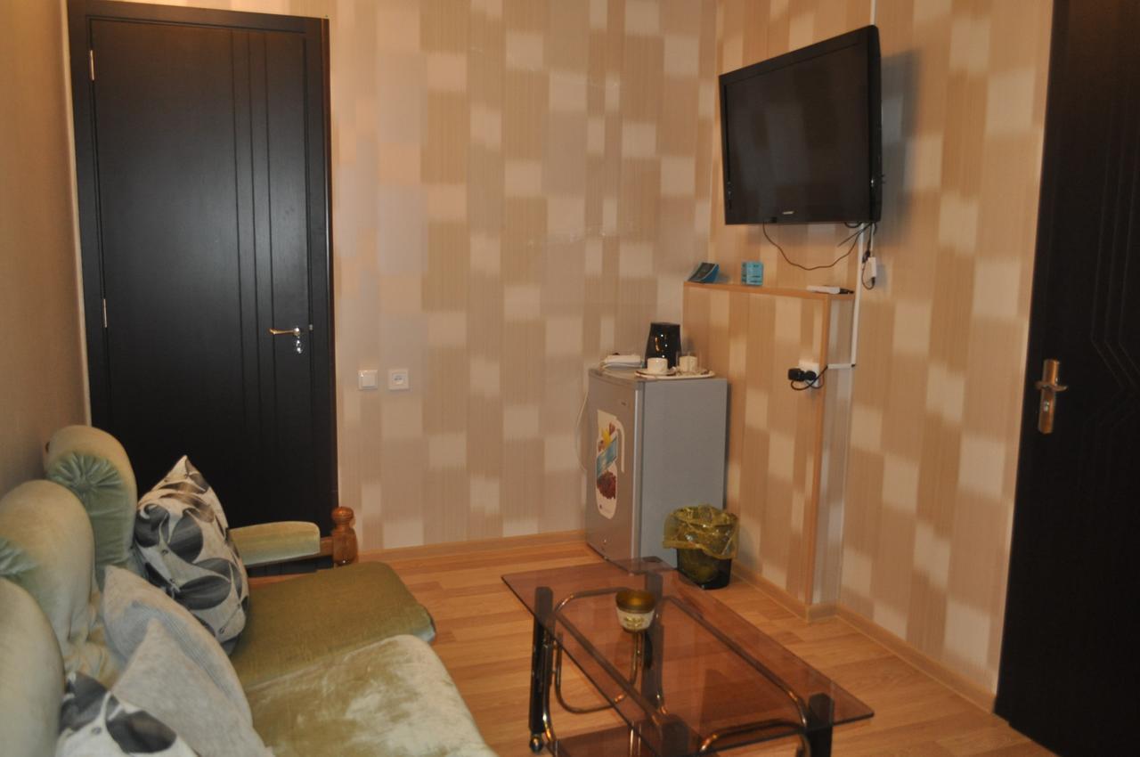 Hotel Your Comfort Τυφλίδα Εξωτερικό φωτογραφία