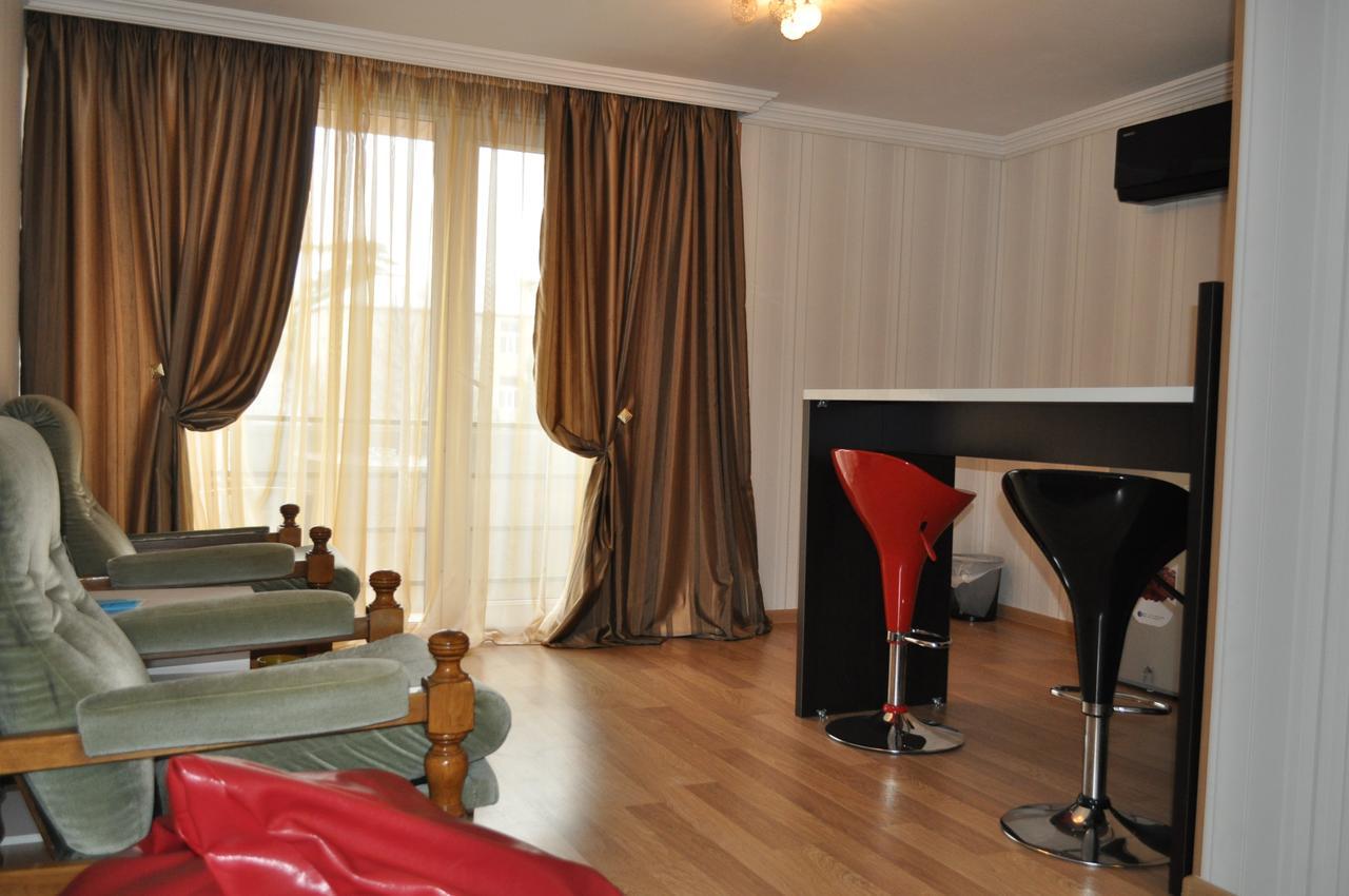 Hotel Your Comfort Τυφλίδα Εξωτερικό φωτογραφία