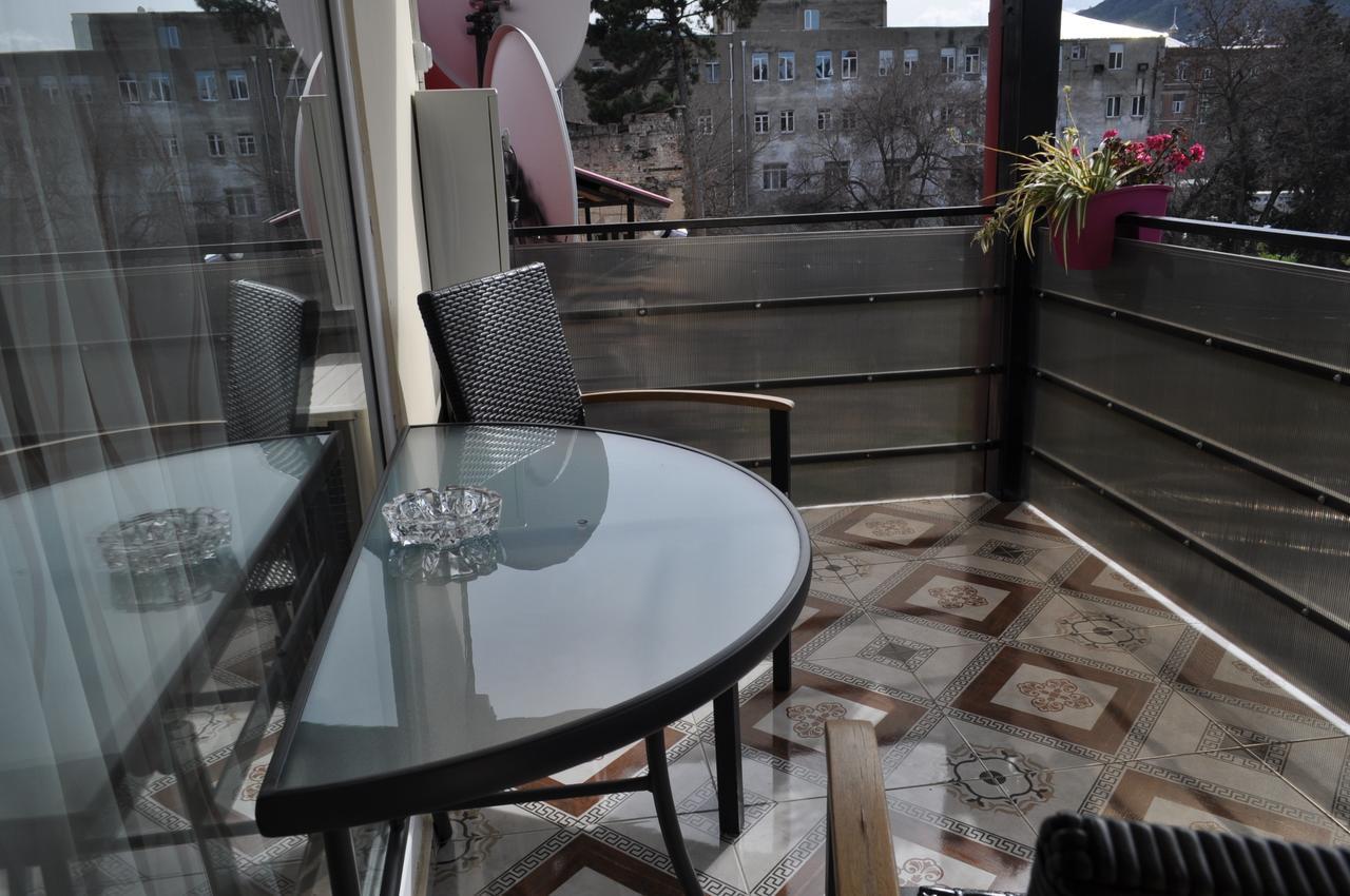 Hotel Your Comfort Τυφλίδα Εξωτερικό φωτογραφία
