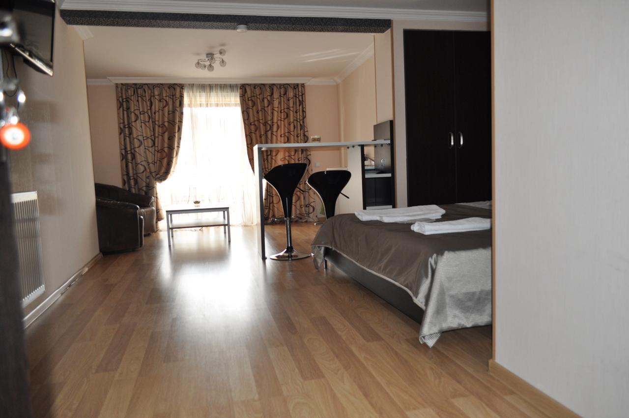Hotel Your Comfort Τυφλίδα Εξωτερικό φωτογραφία